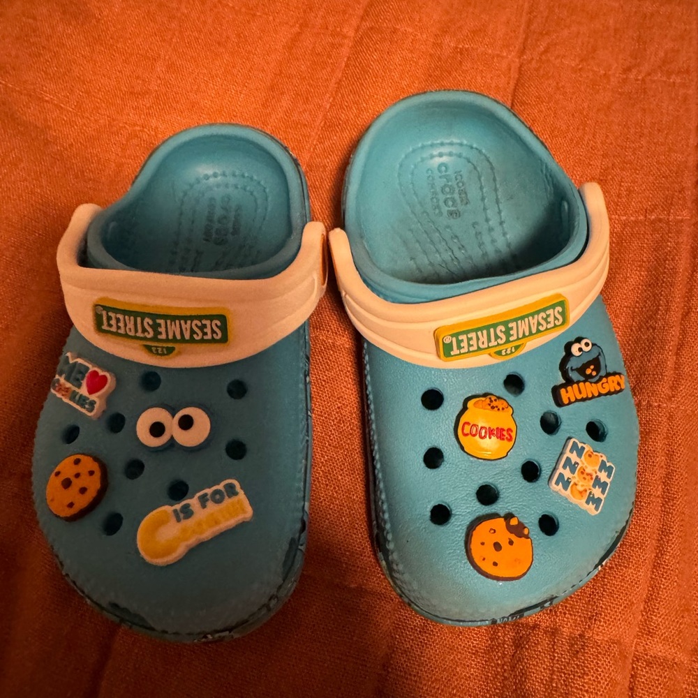 Cookie Monster unisex crocs great condition